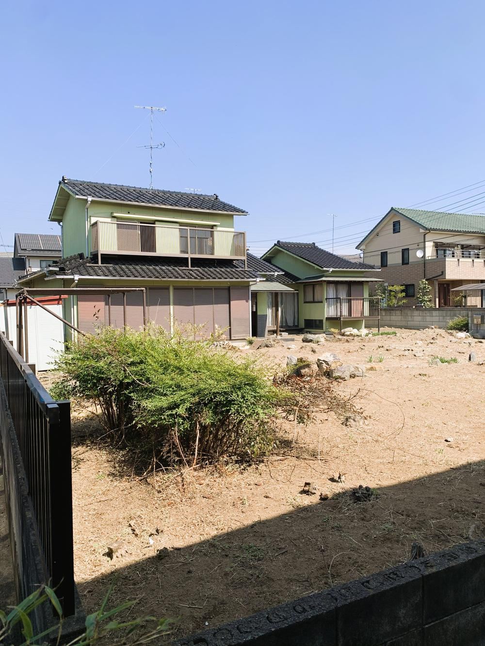 Spacious 4LDK House with Large Land in Gyoda - Photo 1