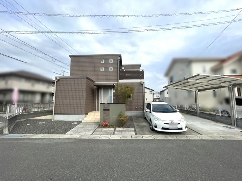 4LDK house in Fukuyama, Hiroshima - Photo 1