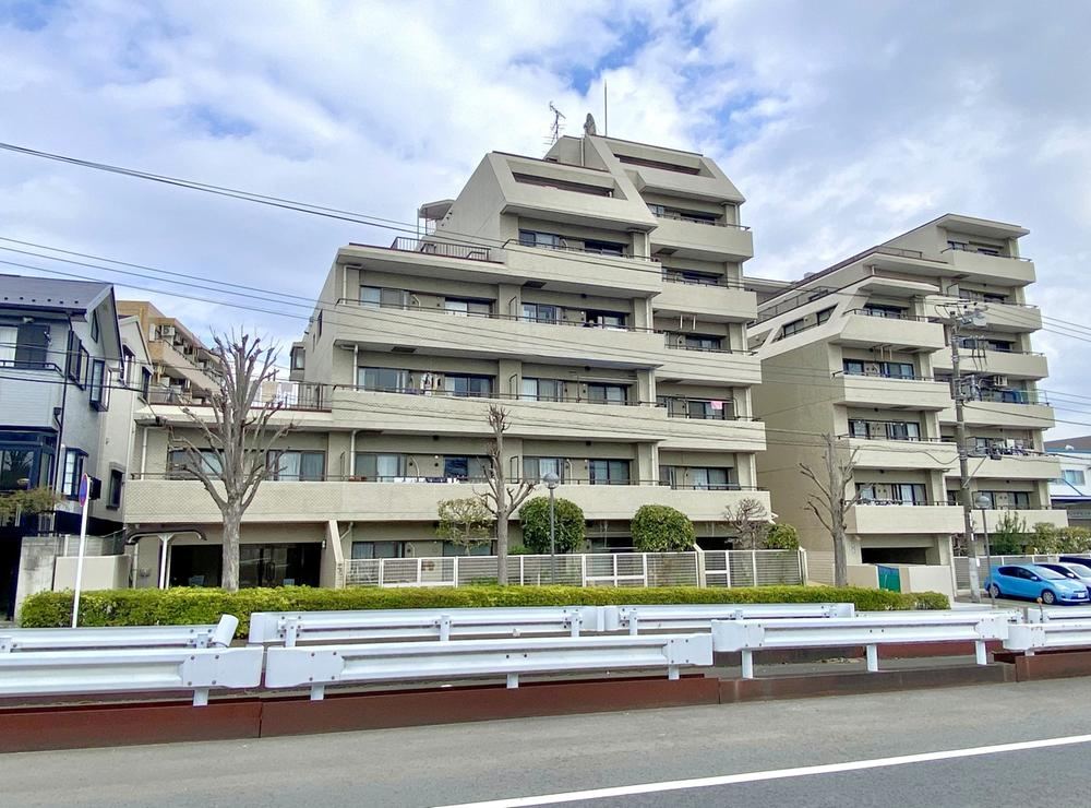 3LDK apartment in Aoba Ward, Yokohama, Kanagawa - Photo 1