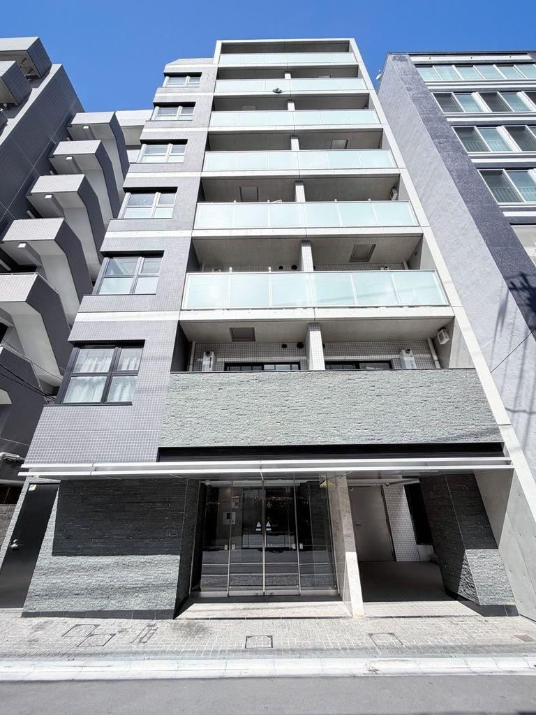 2LDK apartment in Bunkyo Ward, Tokyo - Photo 1