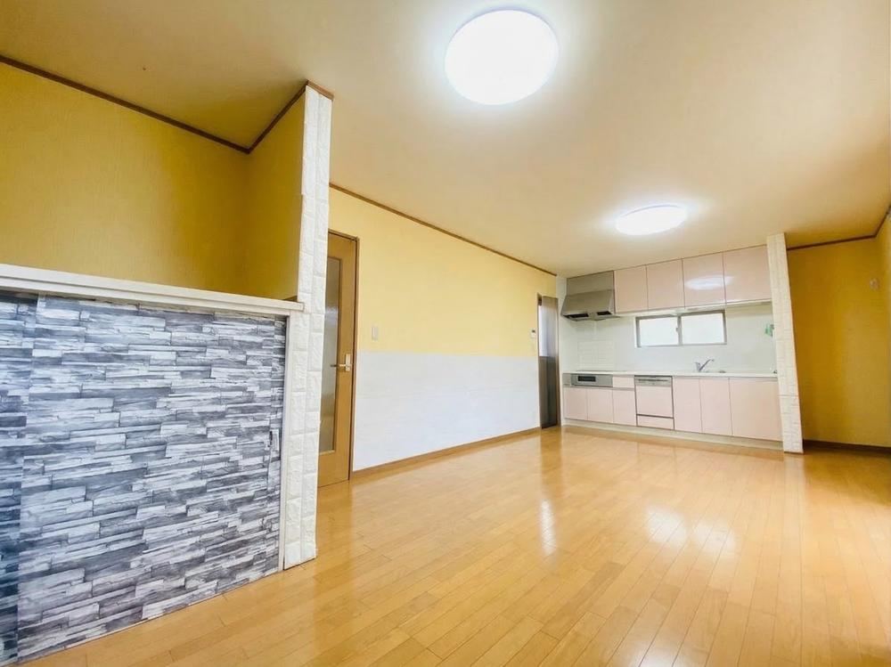 3LDK house in Izumi, Osaka - Photo 1