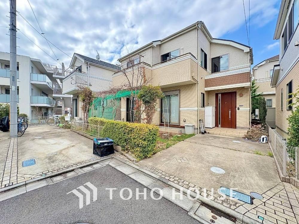 Garden-Front 4LDK House in Mitaka - Photo 1