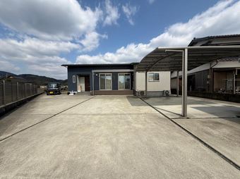 3LDK house in Taku