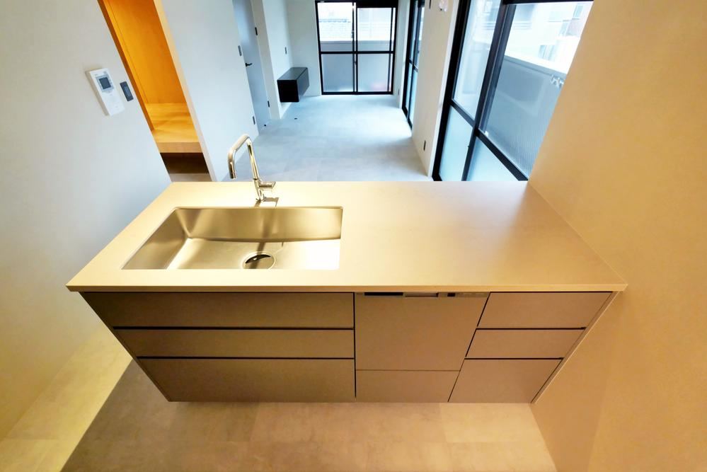 2LDK apartment in Chuo Ward, Fukuoka - Photo 1