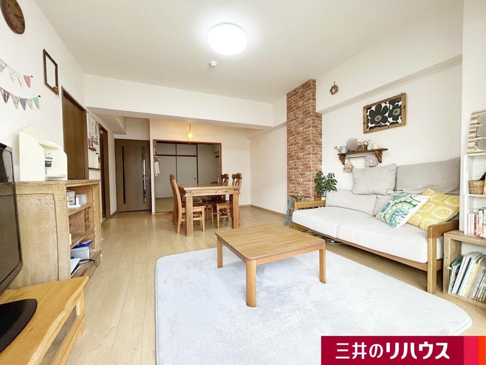 4LDK apartment in Nishi Ward, Hiroshima - Photo 1