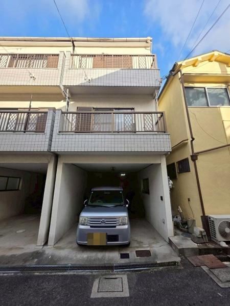 4DK house in Kadoma, Osaka - Photo 1