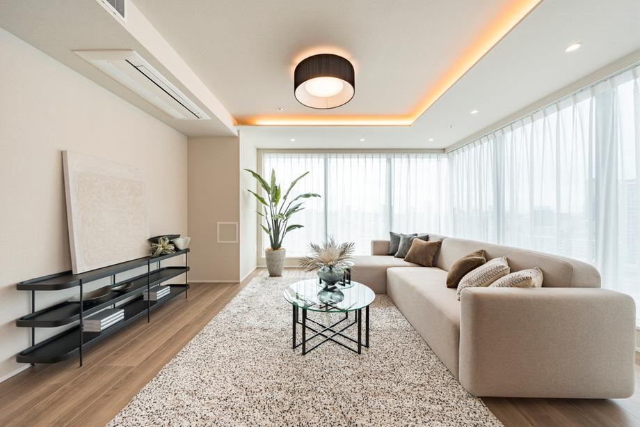 2LDK apartment in Minato Ward, Tokyo - Photo 1
