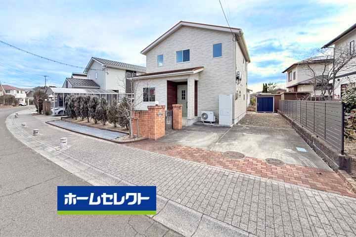 4LDK House in Aijima-dai with Flexible Viewing Options - Photo 1