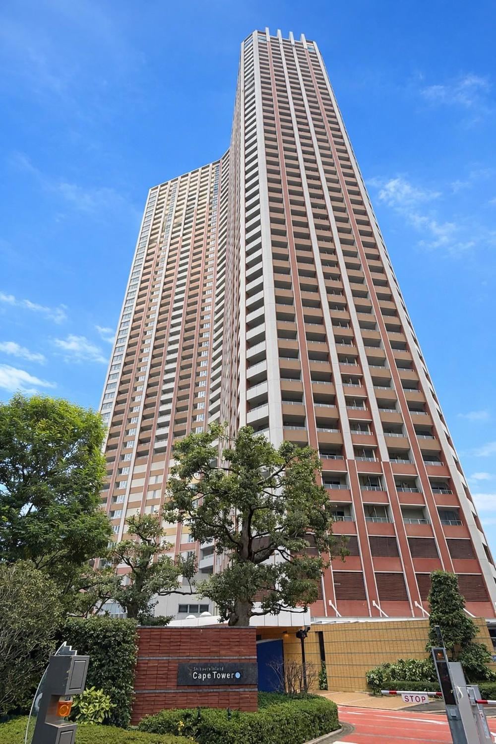3LDK apartment in Minato Ward, Tokyo - Photo 1