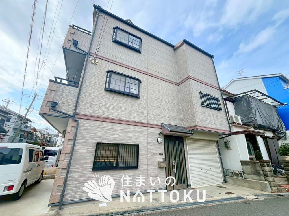 3LDK house in Neyagawa, Osaka - Photo 1