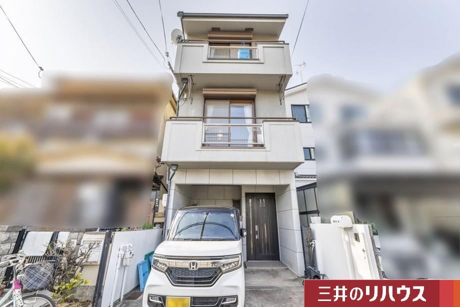 3LDK house in Suita, Osaka - Photo 1