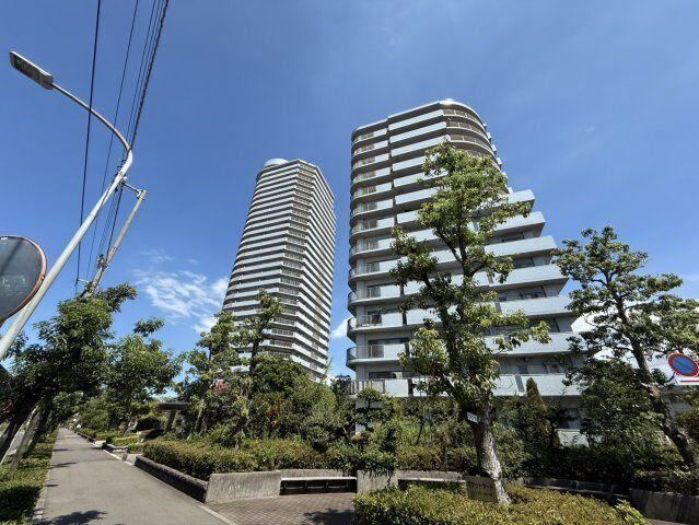 3LDK apartment in Utazu, Ayauta District, Kagawa - Photo 1