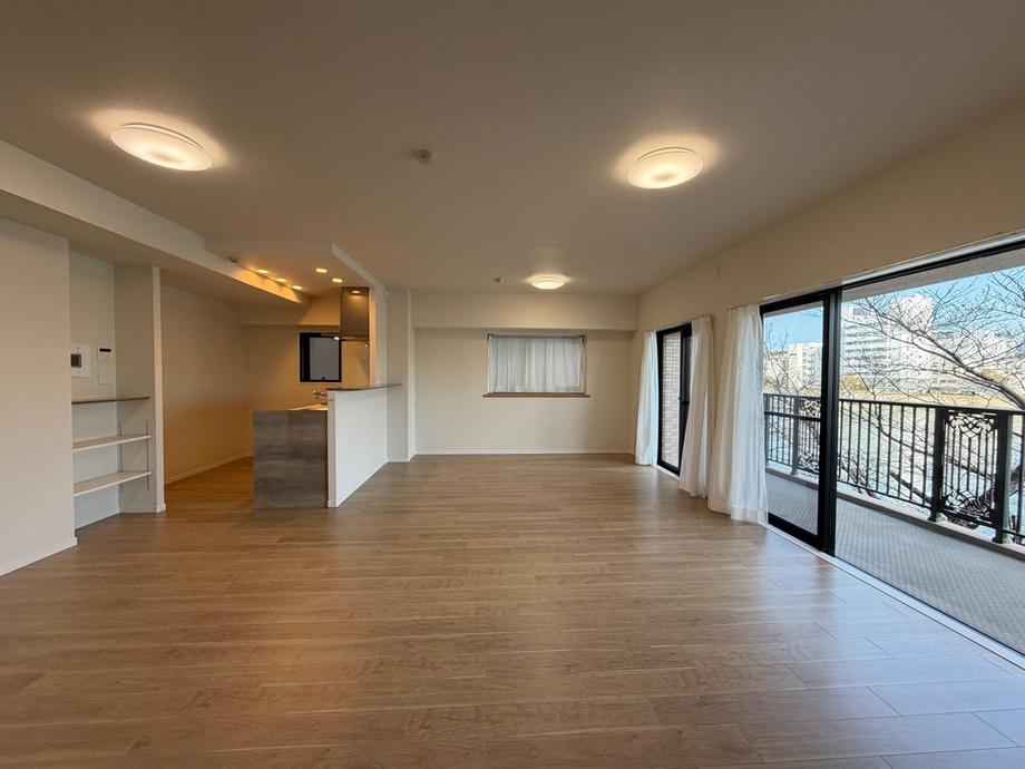 3LDK apartment in Naka Ward, Hiroshima - Photo 1