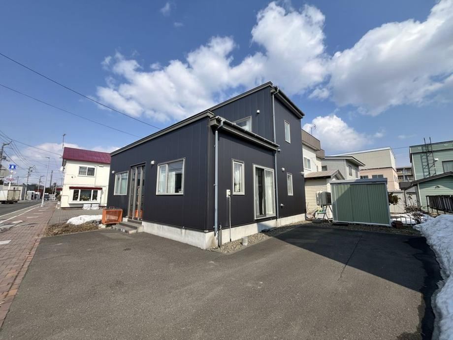 Modern 3LDK House in Omachi - Photo 1