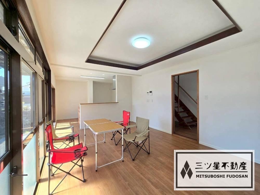 Renovated 4LDK House Near Ezojima Station - Photo 1