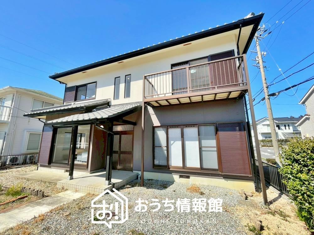 5LDK house in Yokkaichi, Mie - Photo 1