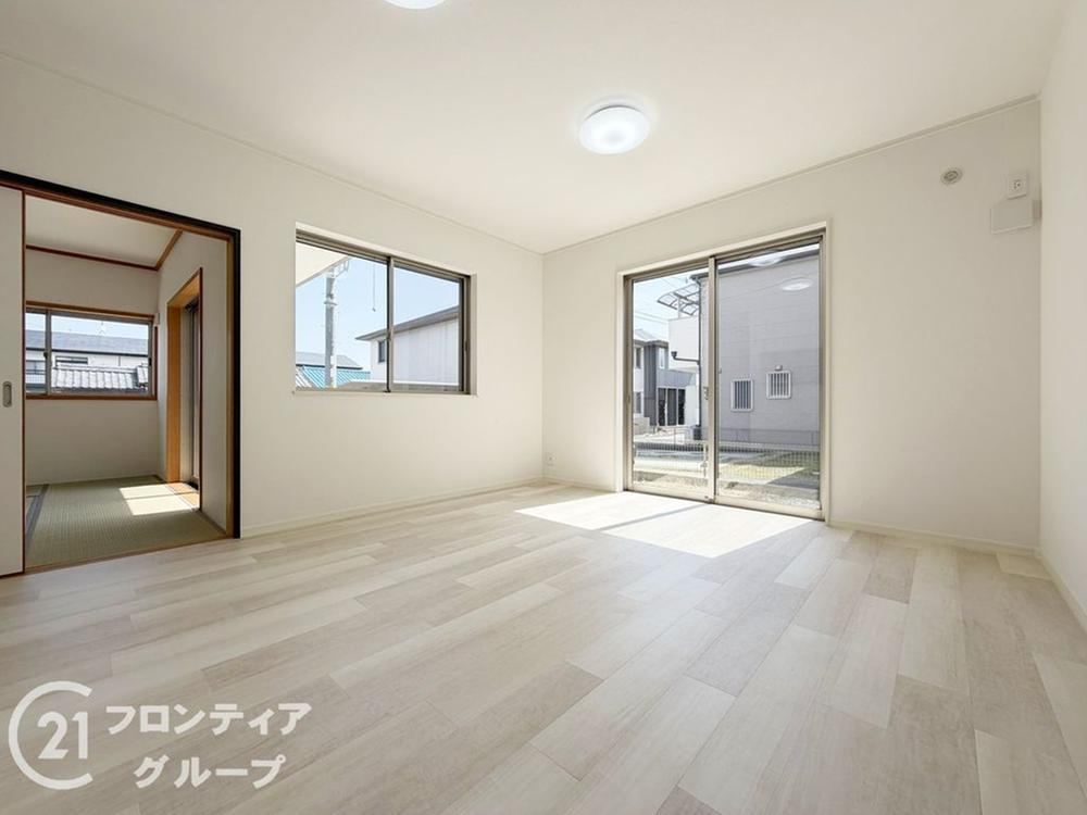 4LDK house in Ikaruga, Ikoma District, Nara - Photo 1