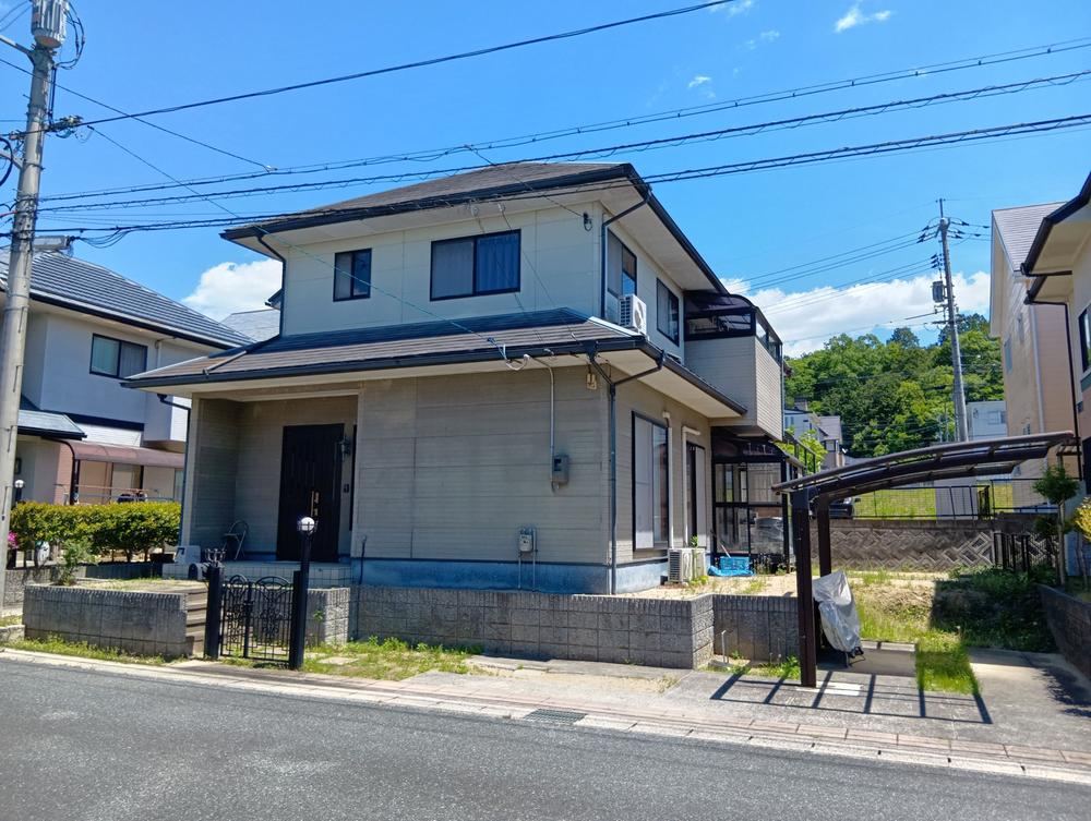 4LDK house in Tsuyama, Okayama - Photo 1