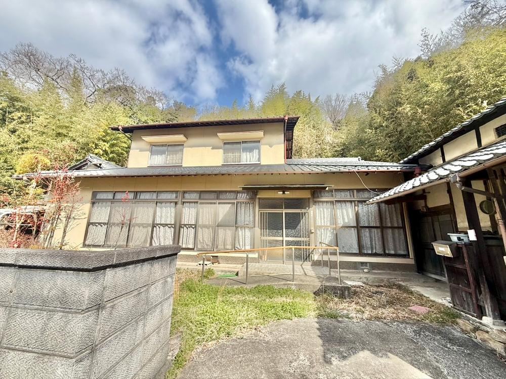 7DK house in Kita Ward, Okayama - Photo 1