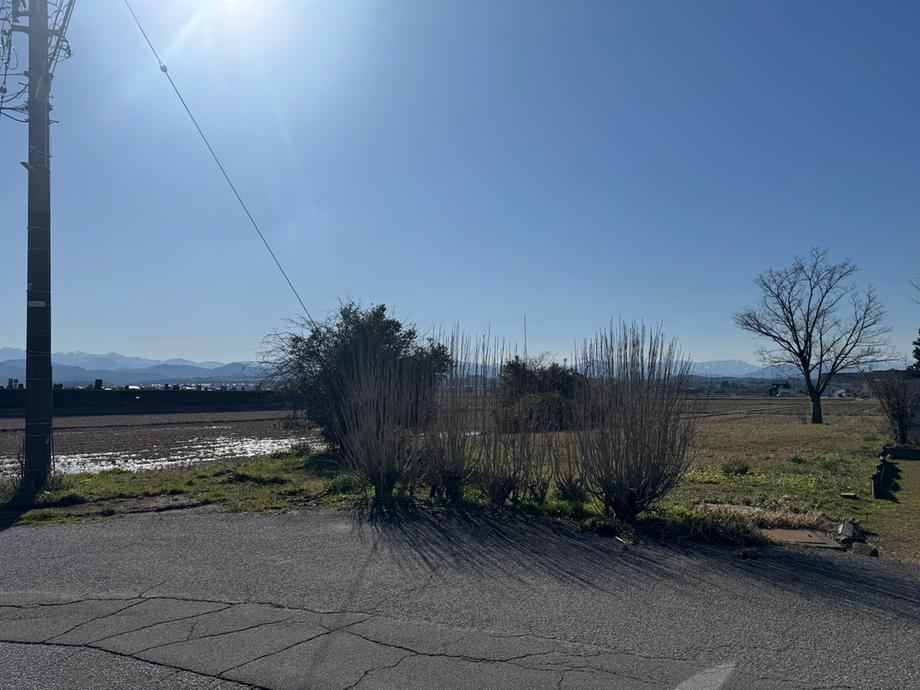 422 m² land in Komatsu, Ishikawa - Photo 1