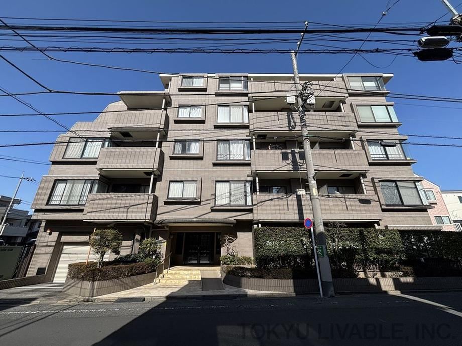 2LDK apartment in Nerima Ward, Tokyo - Photo 1