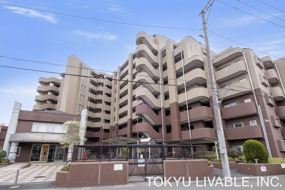 4LDK apartment in Taihaku Ward, Sendai, Miyagi - Photo 1