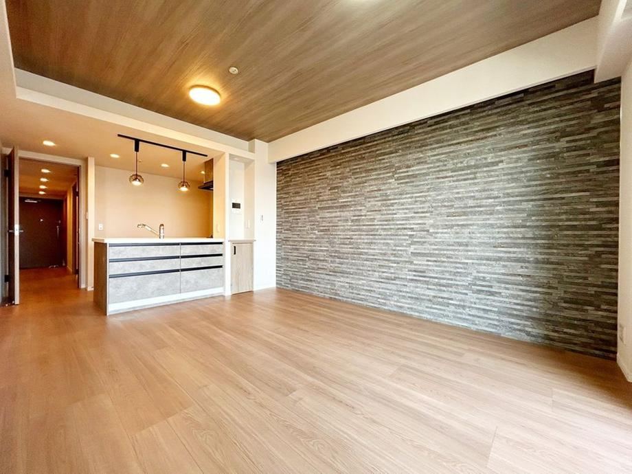 3LDK apartment in Ichikawa, Chiba - Photo 1