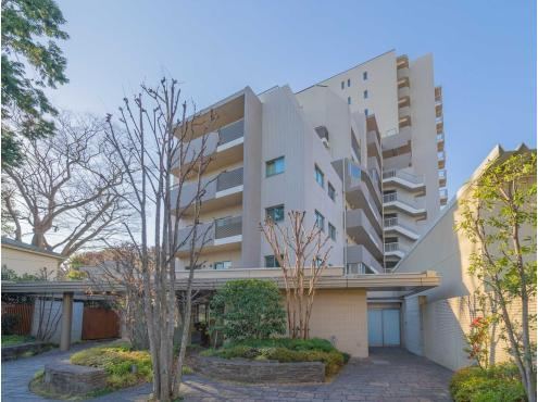 3LDK apartment in Setagaya Ward, Tokyo - Photo 1