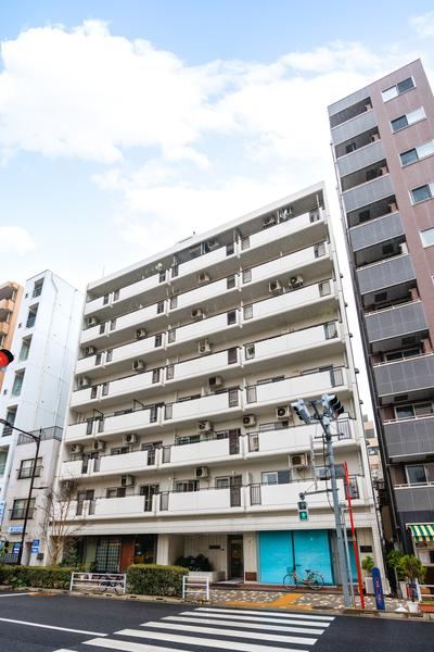 3LDK apartment in Chuo Ward, Tokyo - Photo 1