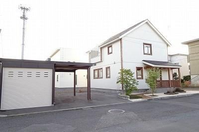 Charming 3LDK House in Shinko 6-jo - Photo 1