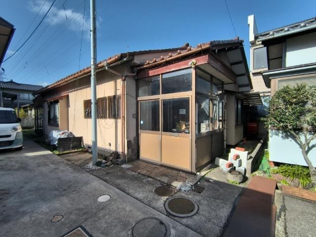 205 m² land in Kanazawa, Ishikawa - Photo 1