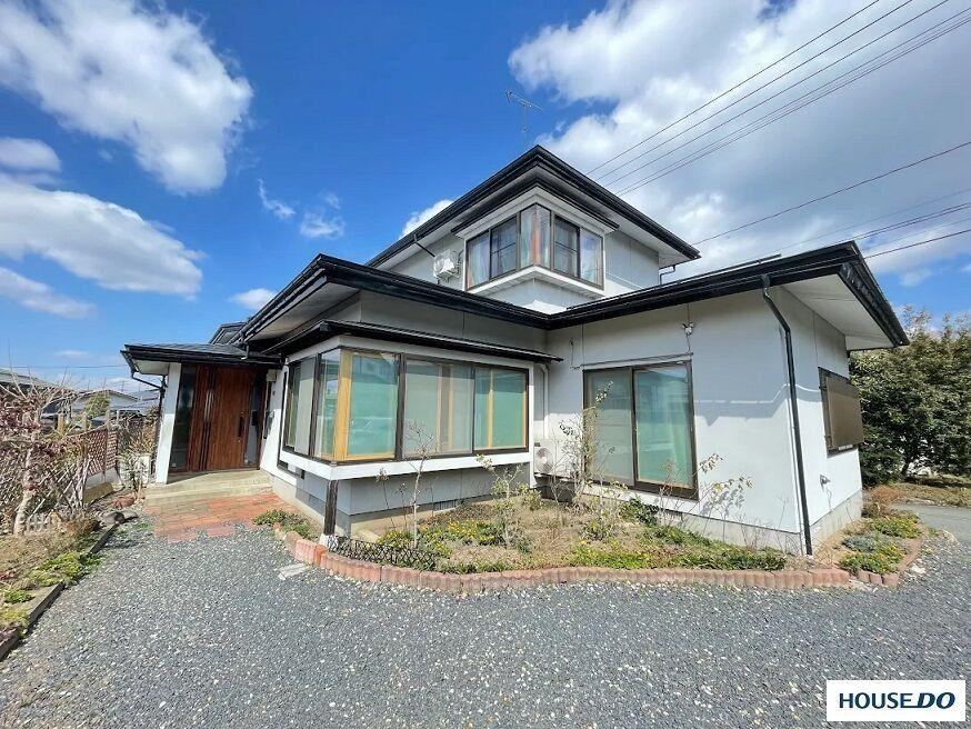 Investment Opportunity: Two Houses for Rental Income - Photo 1