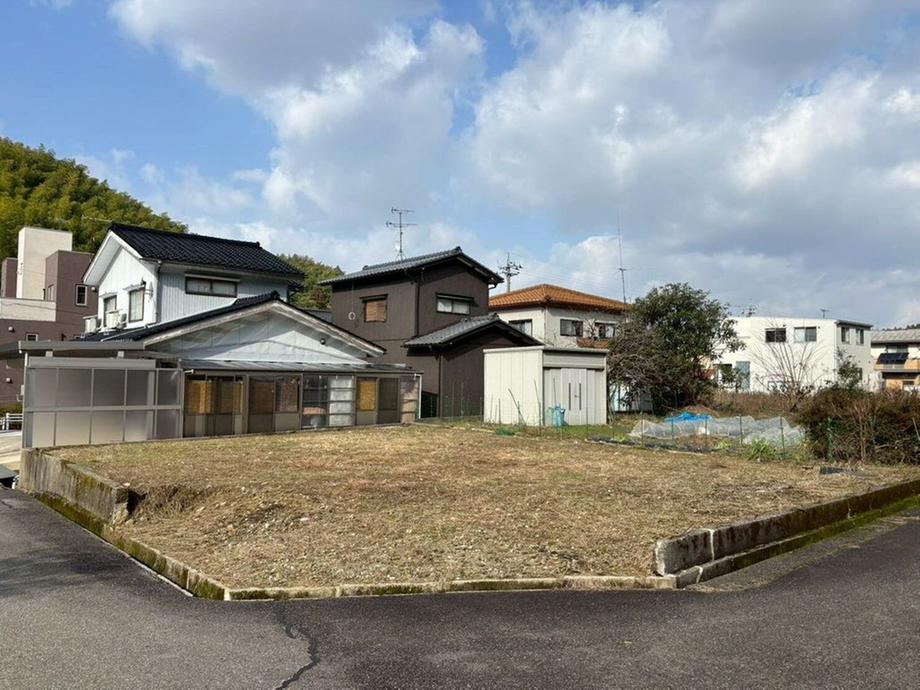 165 m² land in Kanazawa, Ishikawa - Photo 1