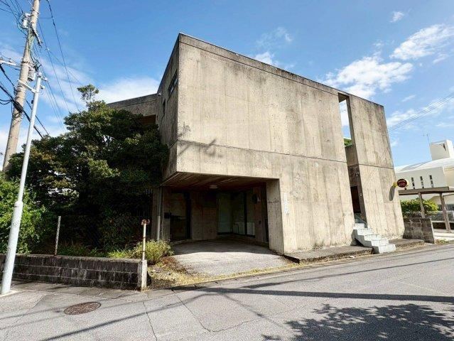 4LDK house in Okinawa, Okinawa - Photo 1