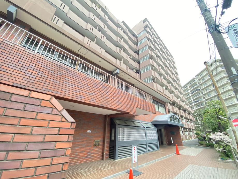3LDK apartment in Nishi Ward, Yokohama, Kanagawa - Photo 1