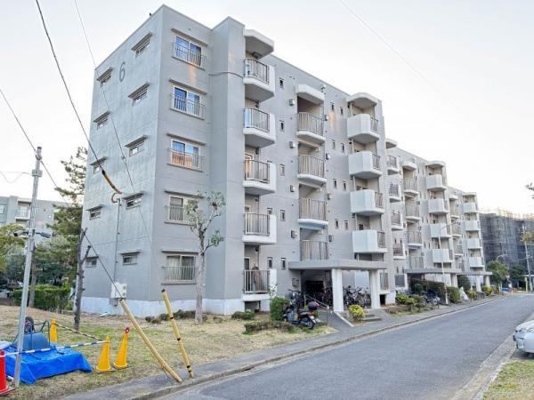 3LDK apartment in Inage Ward, Chiba - Photo 1