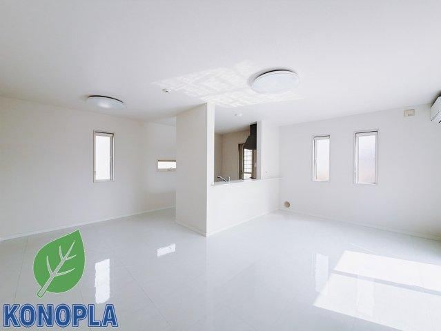 4LDK house in Ota, Gunma - Photo 1