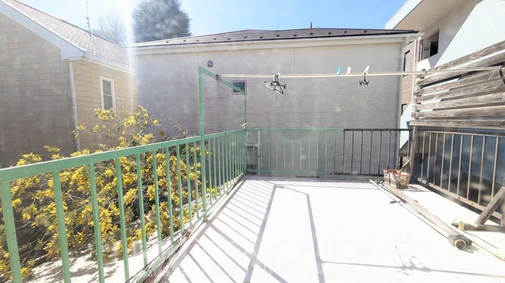 3LDK House in Ikuta, Ideal for Renovation - Photo 1