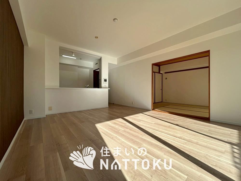 4LDK apartment in Neyagawa, Osaka - Photo 1