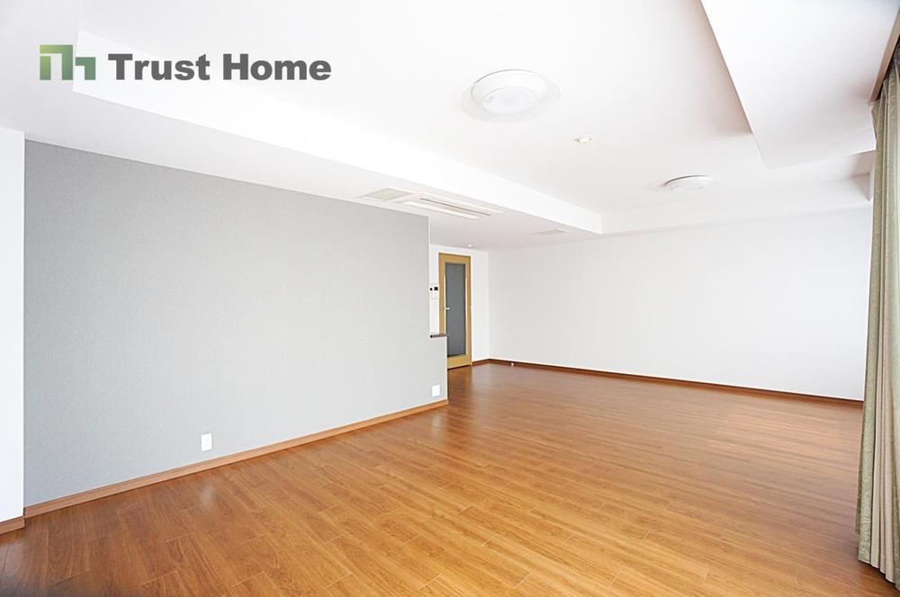 2LDK apartment in Nishinomiya, Hyogo - Photo 1