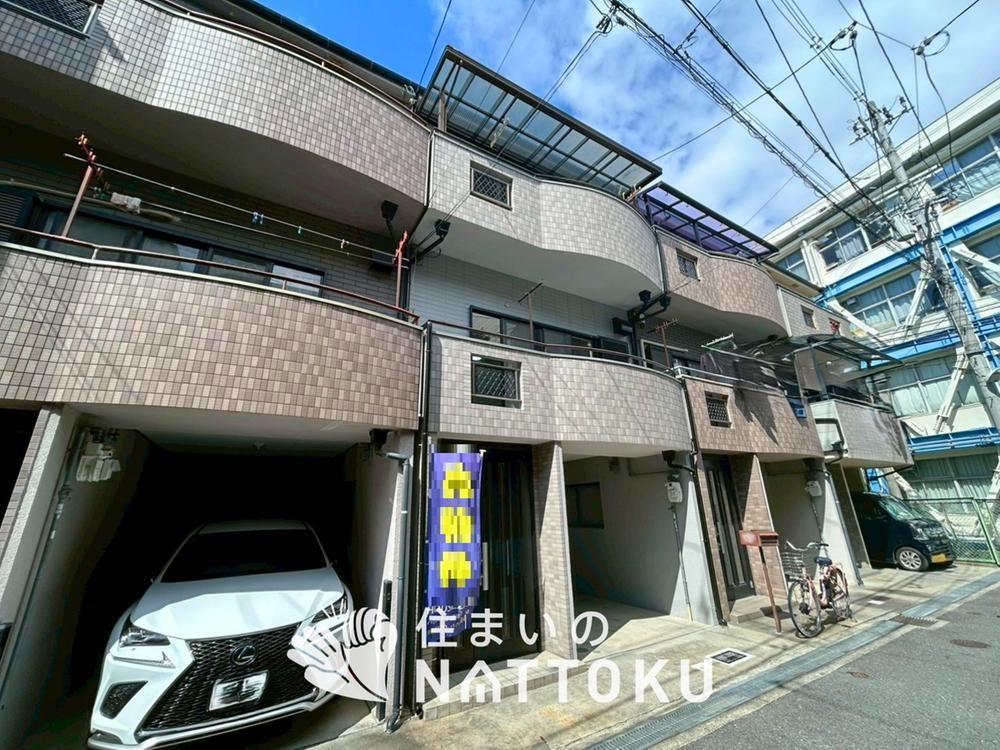 4LDK house in Neyagawa, Osaka - Photo 1