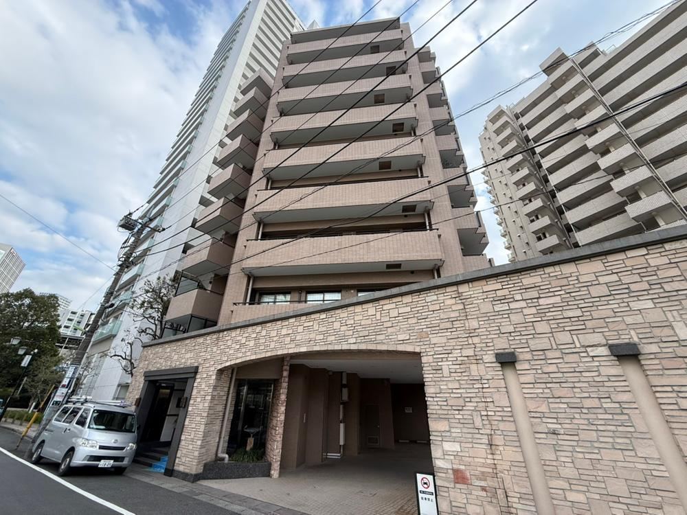 2LDK+S apartment in Setagaya Ward, Tokyo - Photo 1