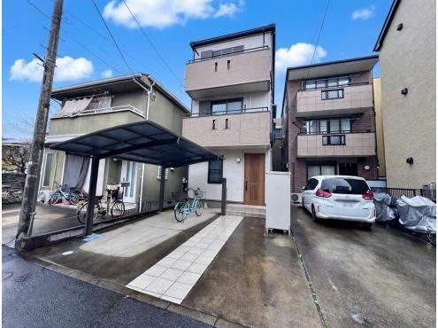Balanced 4LDK House in Edogawa - Photo 1