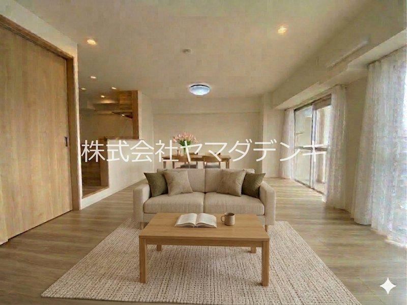 3LDK apartment in Takatsuki, Osaka - Photo 1