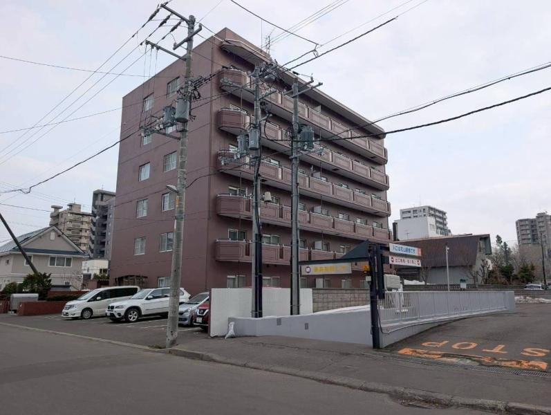 2LDK apartment in Chuo Ward, Sapporo, Hokkaido - Photo 1