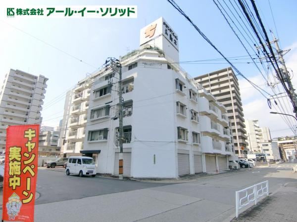 3LDK apartment in Higashi Ward, Hiroshima - Photo 1