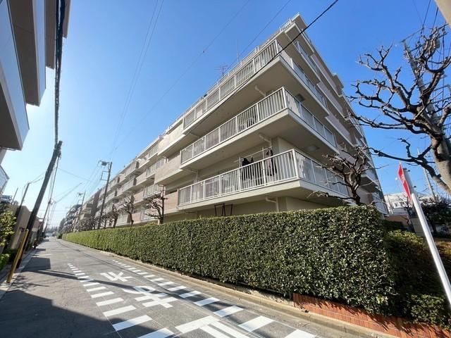 3LDK apartment in Urawa Ward, Saitama - Photo 1