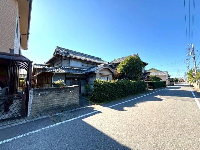 8DK+S house in Matsuyama, Ehime - Photo 1
