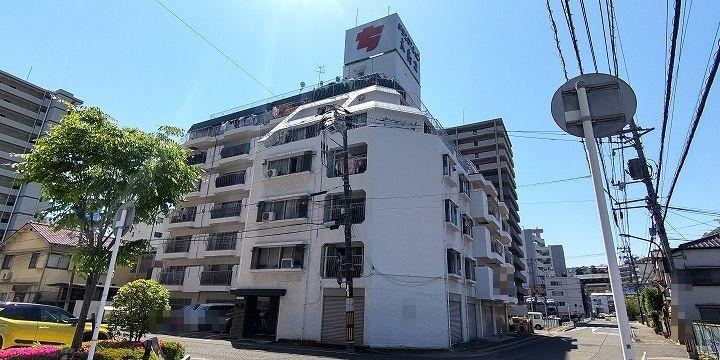 3LDK apartment in Higashi Ward, Hiroshima - Photo 1