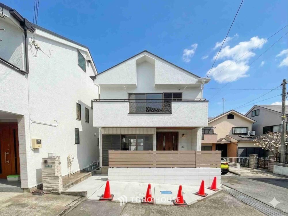 4SLDK House with Spacious Master Bedroom in Kanagawa - Photo 1
